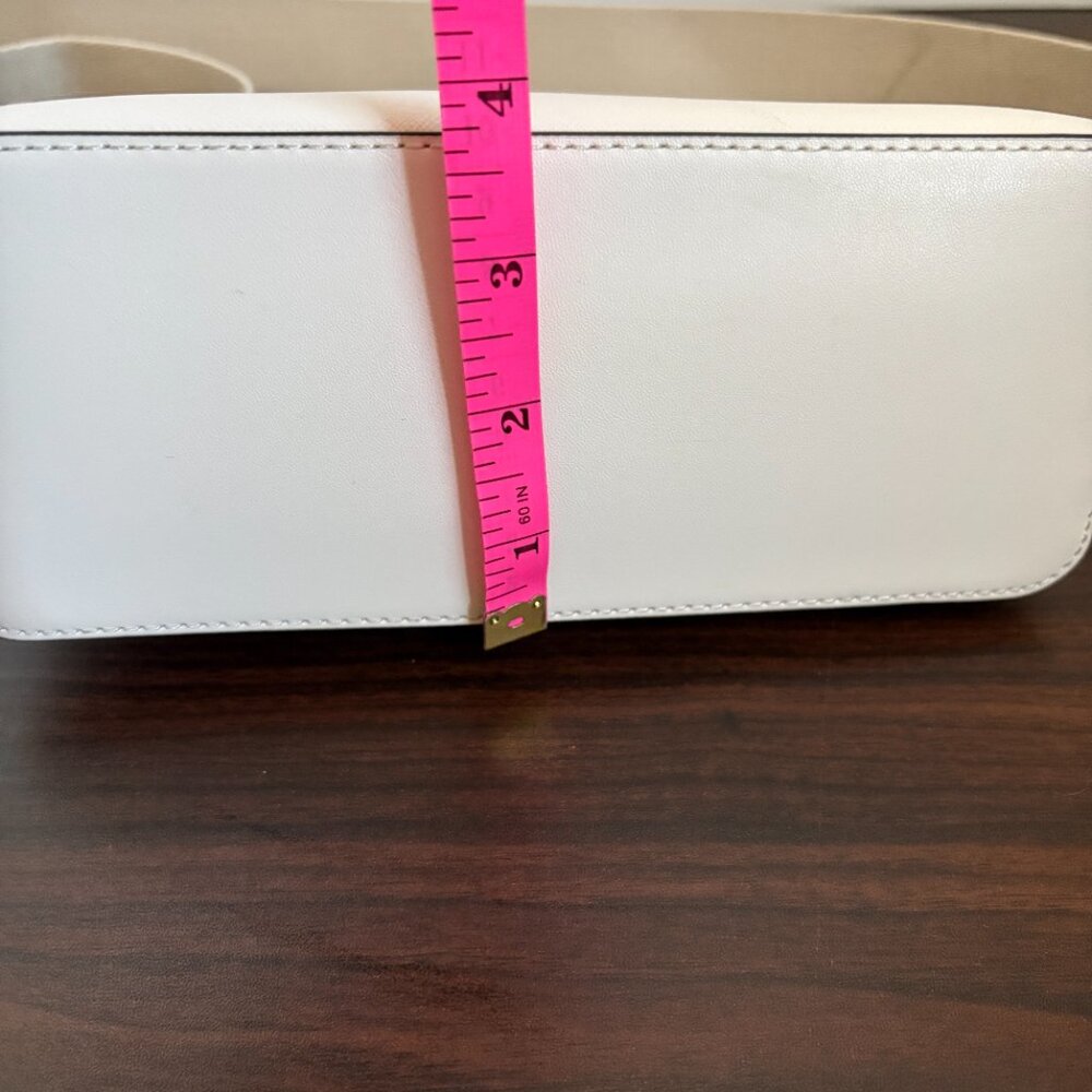 Michael Kors Cindy Dome Crossbody Saffiano Leather Cream Adjustable Logo Strap - Picture 4 of 9